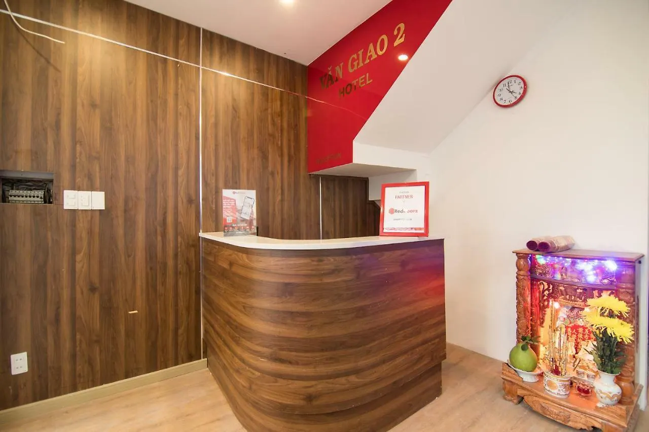 Reddoorz Plus @ Tran Quang Khai Street Ho Chi Minh City 3*,